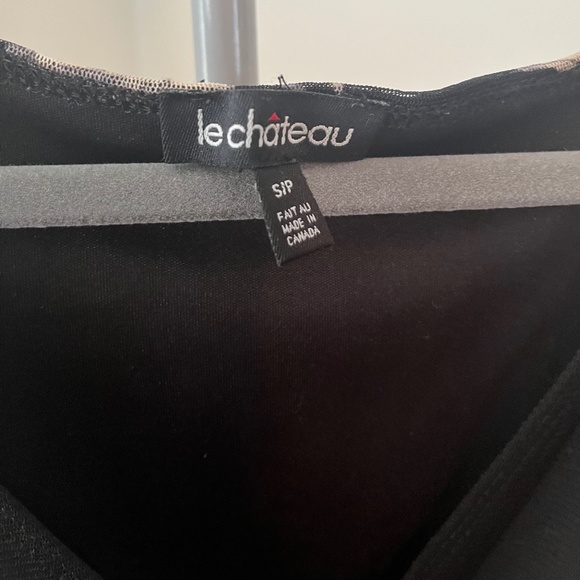 2 for $20 le chateau Black Floral Dress with V-Neck EUC - Picture 5 of 6